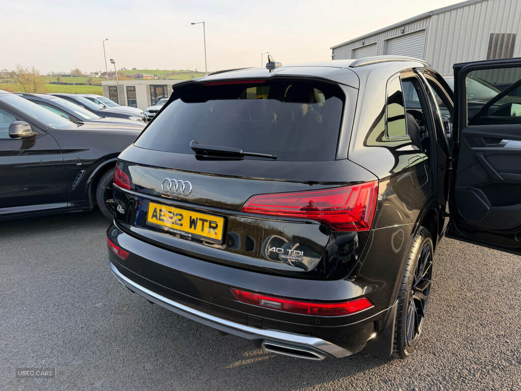 Audi Q5 40 Tdi Quattro S Line S Tronic AE22WTR Black #3