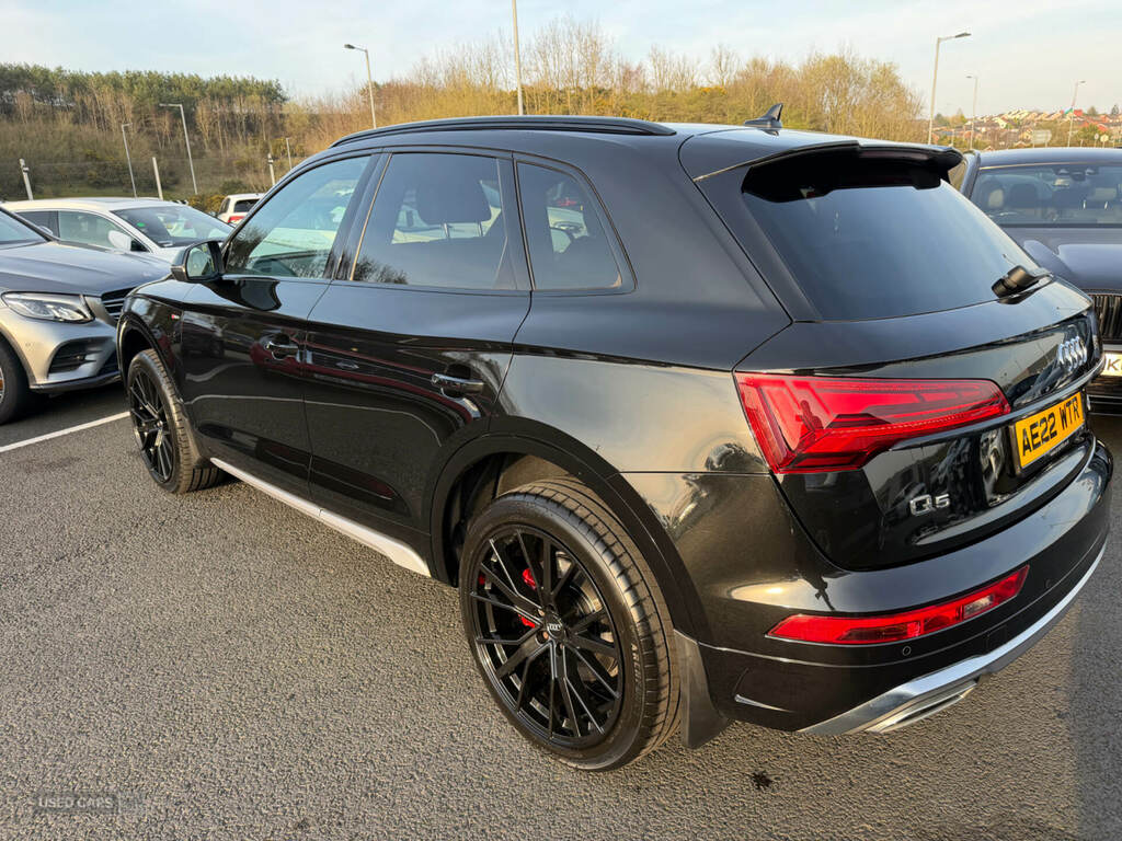 Audi Q5 40 Tdi Quattro S Line S Tronic AE22WTR Black #2