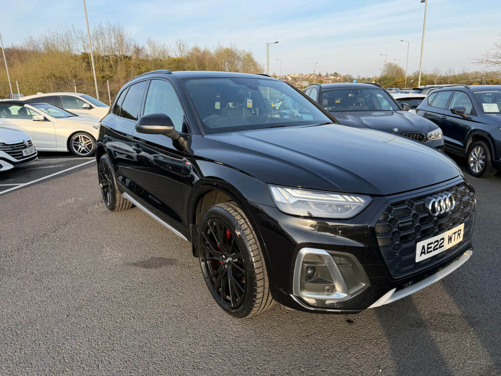 Audi Q5 40 Tdi Quattro S Line S Tronic AE22WTR Black #5