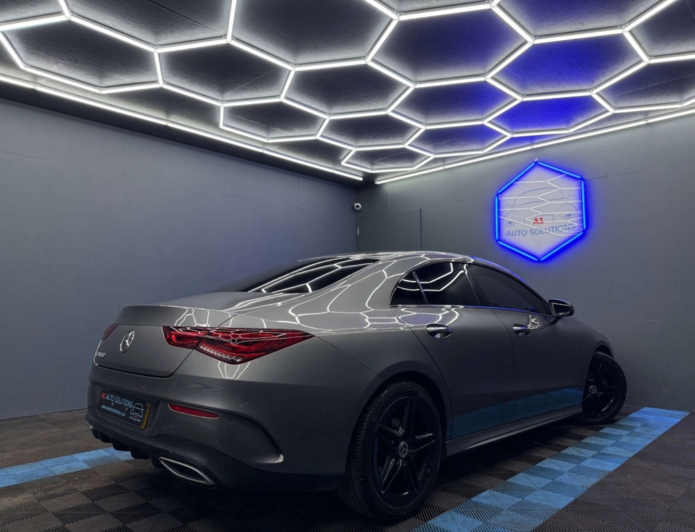Mercedes-Benz 250 Cla Amg Line Premium E  #3