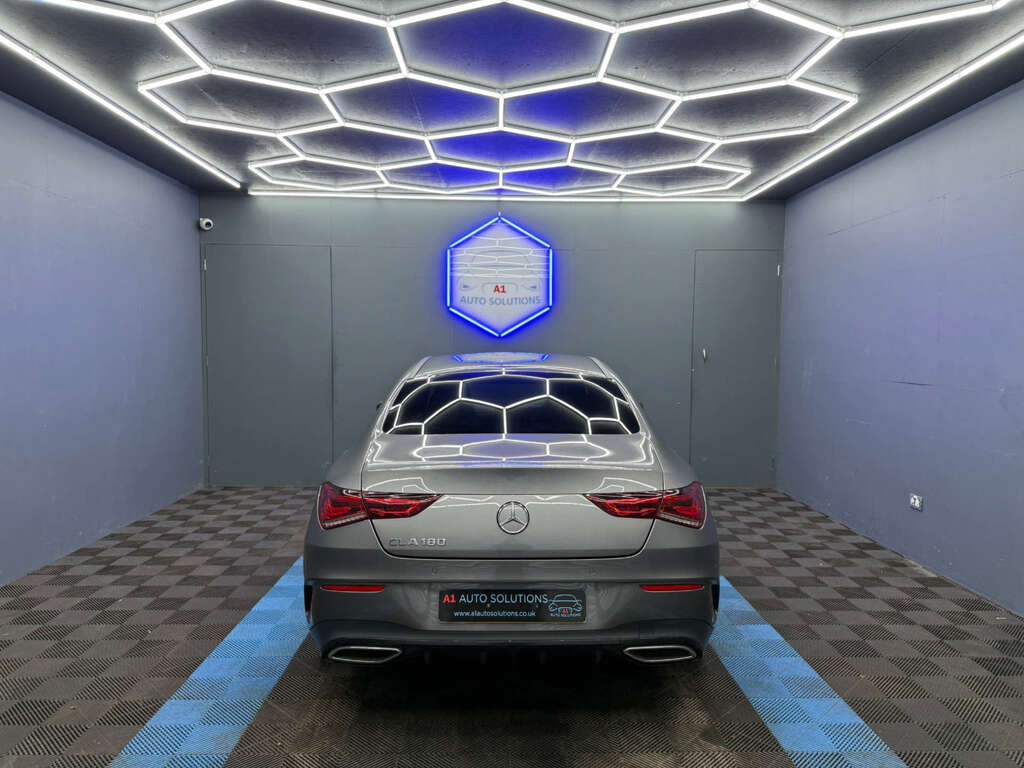 Mercedes-Benz 250 Cla Amg Line Premium E  #19
