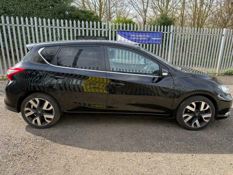 Nissan Pulsar 1.2 Dig-t Tekna Euro Black #6