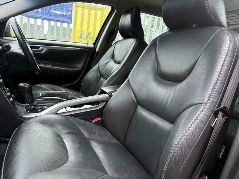 Volvo XC70 2.4 D5 Se Lux Estate Fsh Whooping 20 Sta Black #27