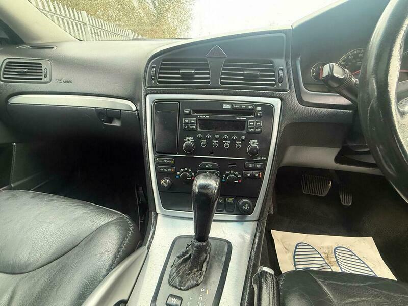 Volvo XC70 2.4 D5 Se Lux Estate Fsh Whooping 20 Sta Black #15