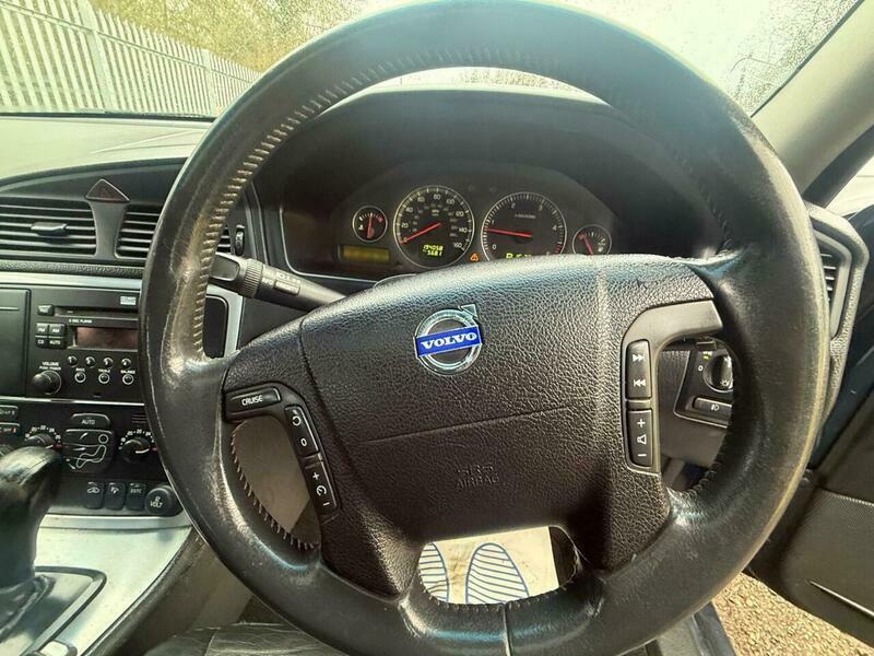 Volvo XC70 2.4 D5 Se Lux Estate Fsh Whooping 20 Sta Black #13