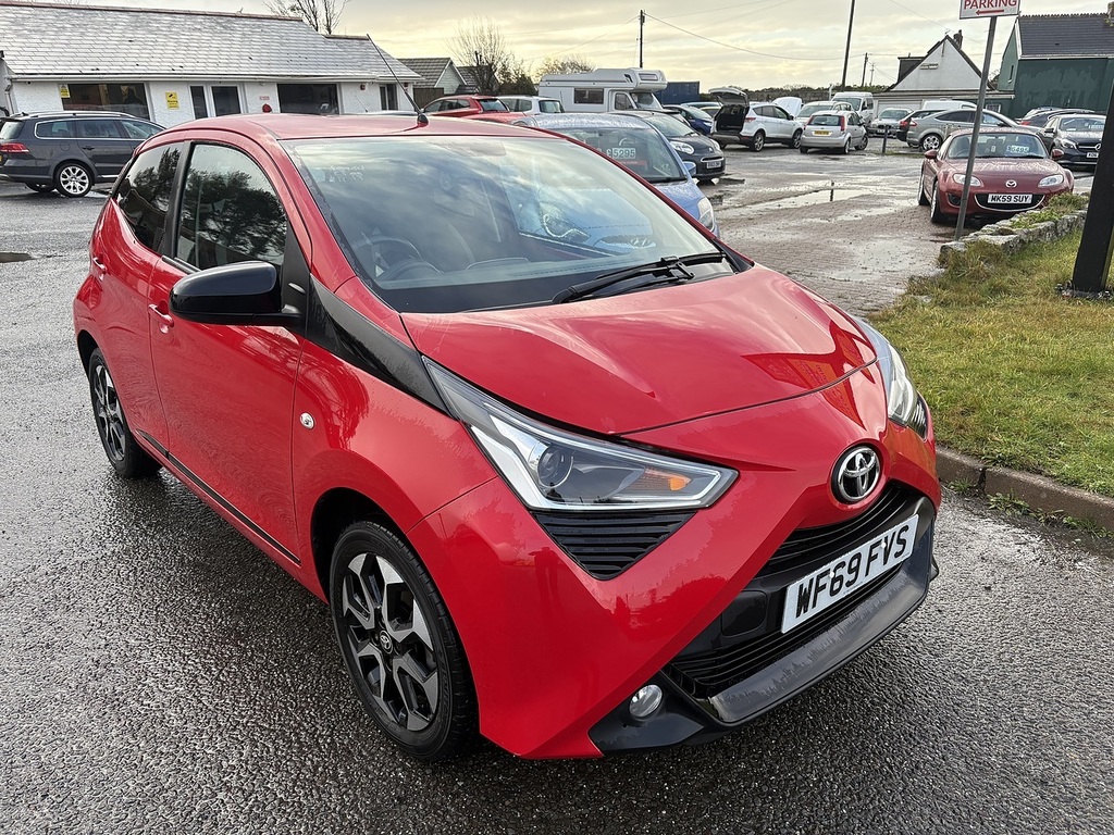 Toyota Aygo Vvt-i X-trend WF69FVS Red #5