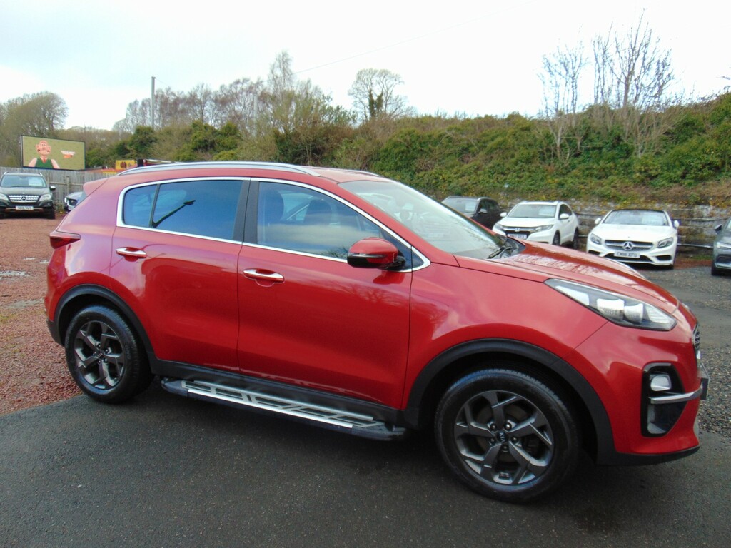 Kia Sportage Suv 1.6 Gdi 2 Mot March 2027 1 Owner From New Red