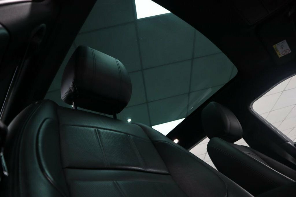 Land Rover Range Rover Evoque 2L R-dynamic Se MW19EEZ Black #4