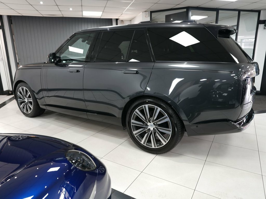 Land Rover Range Rover 3L Autobiography 5dr DW23FPC Grey #6