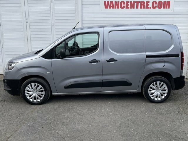 Toyota Proace City 1.5 Bluehdi Active Short EJ72GMU Grey #6