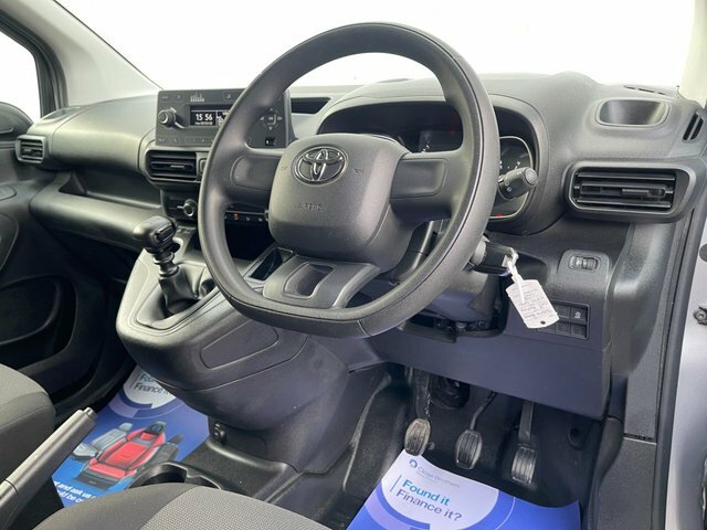 Toyota Proace City 1.5 Bluehdi Active Short Grey