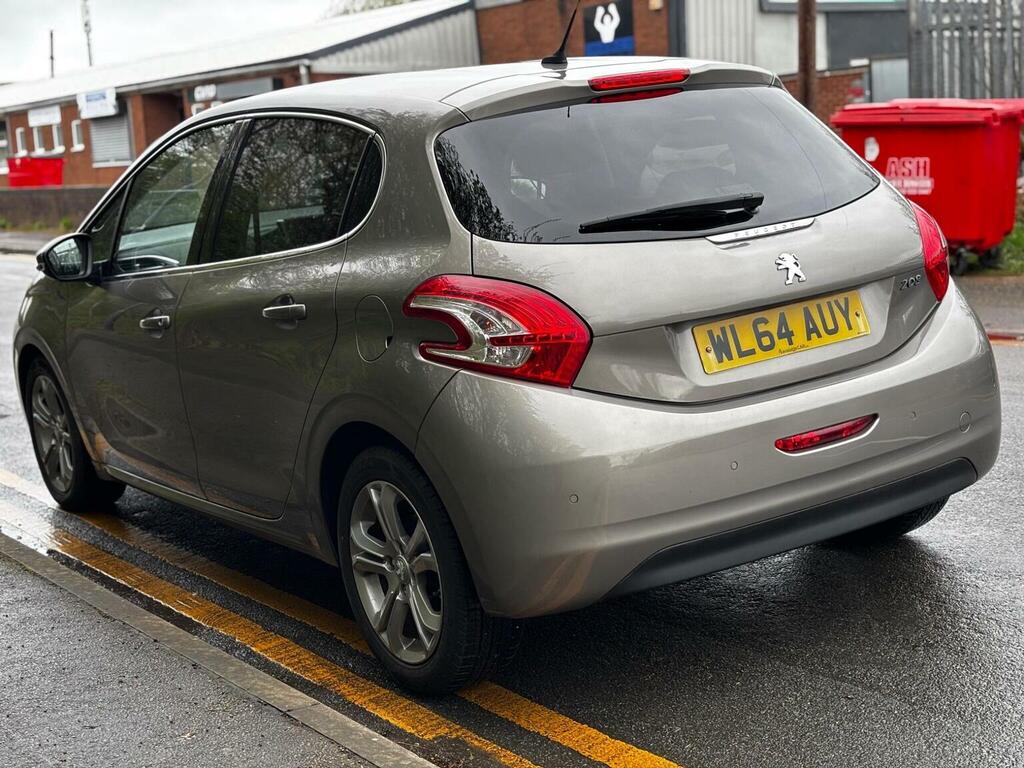 Peugeot 208 Hatchback 1.6 Vti Allure Euro 5 201564 Grey #3