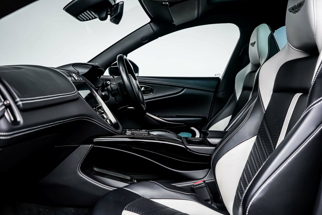 Aston Martin DBX 4 L V8 4Wd #8