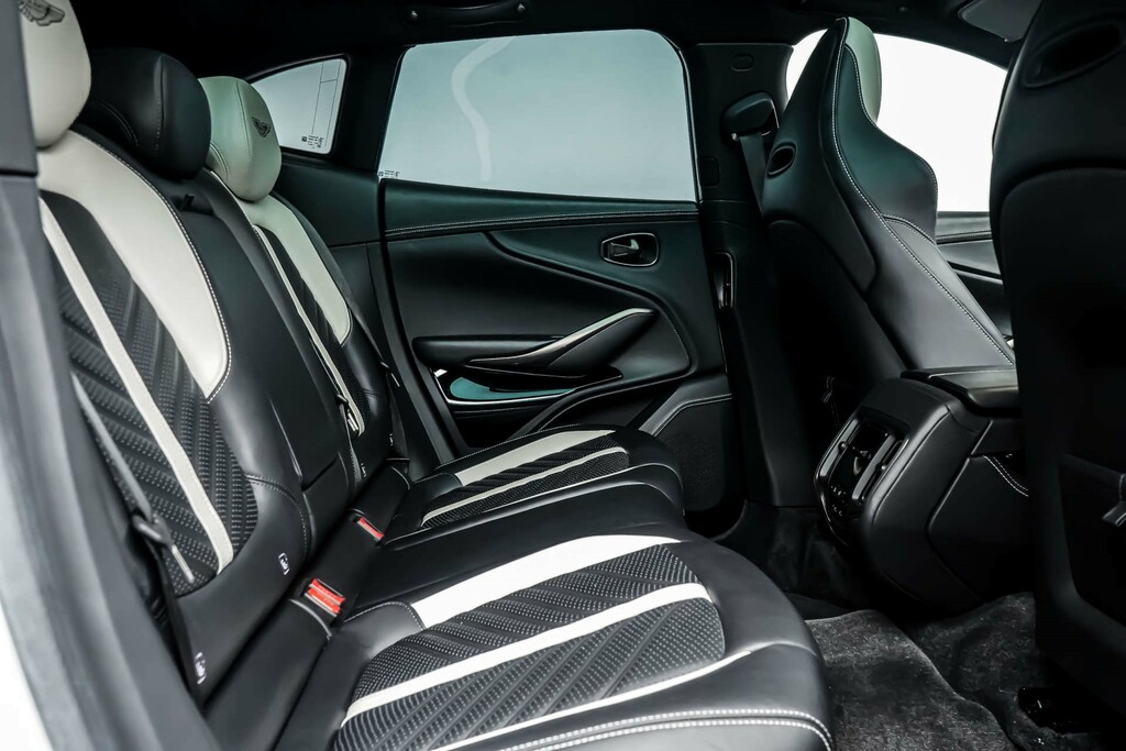 Aston Martin DBX 4 L V8 4Wd #10