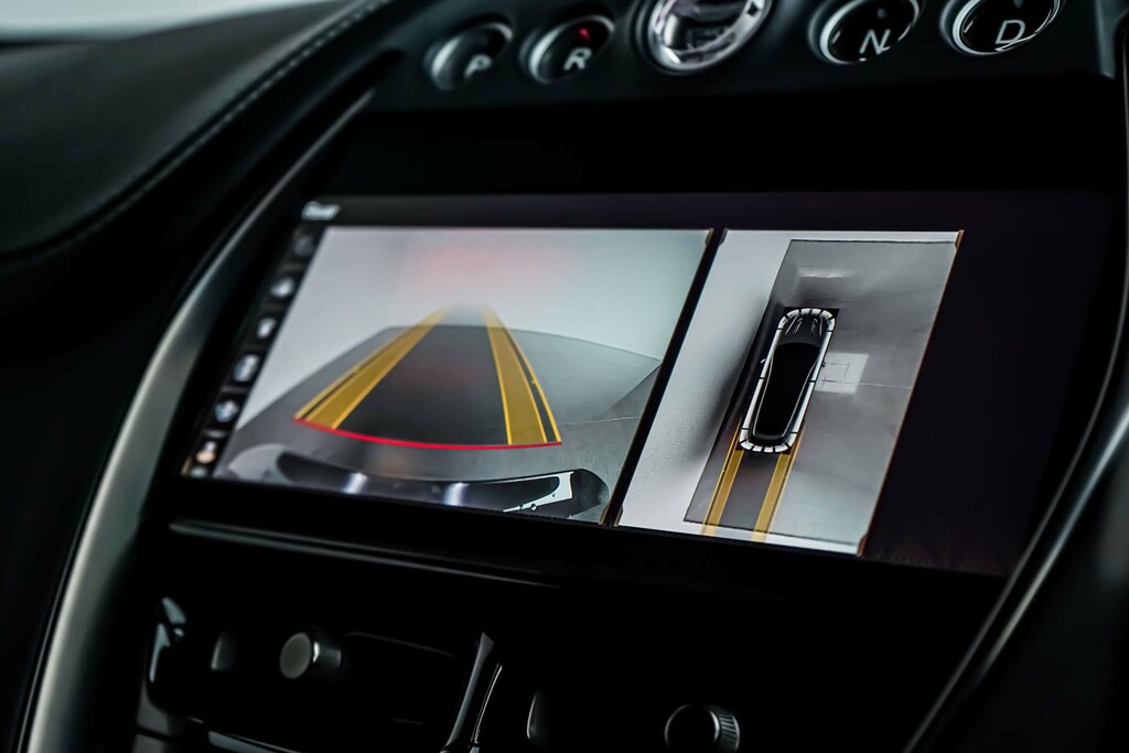 Aston Martin DBX 4 L V8 4Wd #17