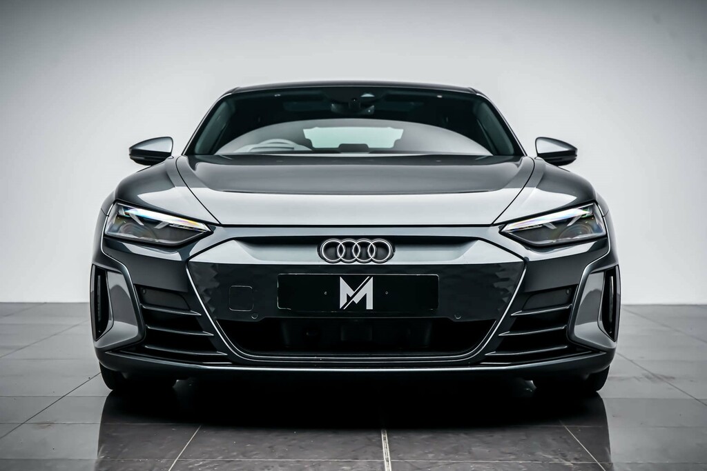 Audi E Tron GT 93.4Kwh Saloon Quattro LB73HTK #2