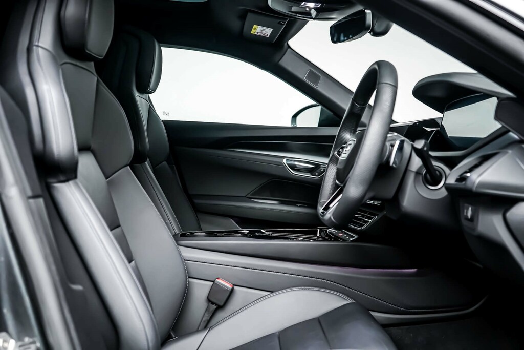 Audi E Tron GT 93.4Kwh Saloon Quattro LB73HTK #6