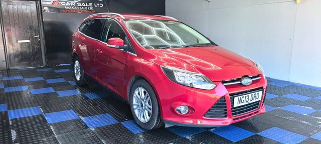 Ford Focus 1.6 Titanium Estate Powershift Euro 5 NG13DRO Red #3