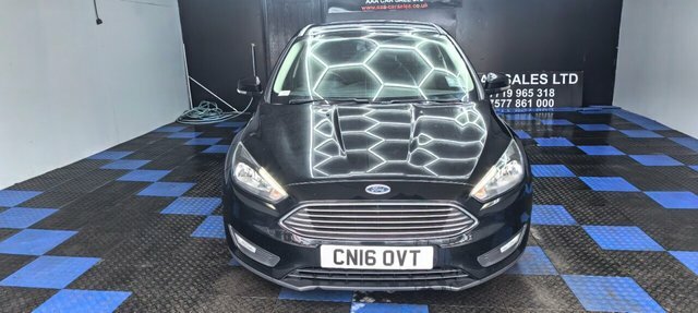Ford Focus 1.0T Ecoboost Zetec Hatchback Eu CN16OVT Black #3