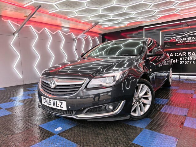 Vauxhall Insignia 2.0 Cdti Ecoflex Sri Hatchback E DN15WLZ Black #2