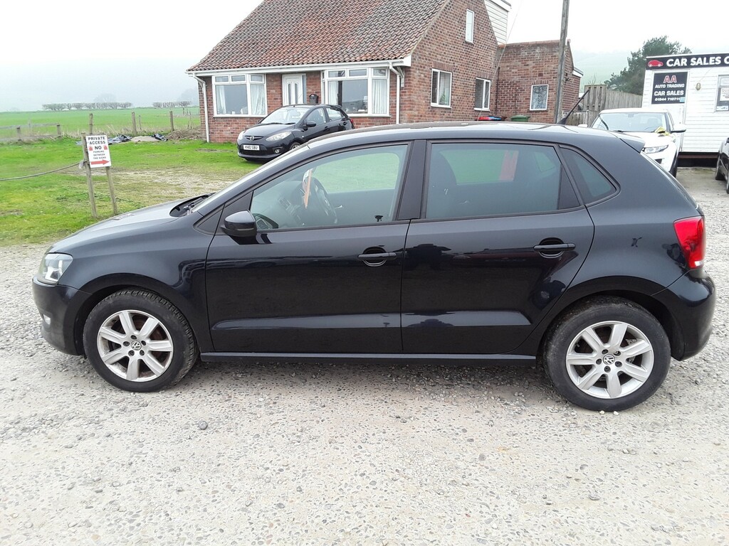 Volkswagen Polo Hatchback 1.2 Tdi Match 2012 Black #4