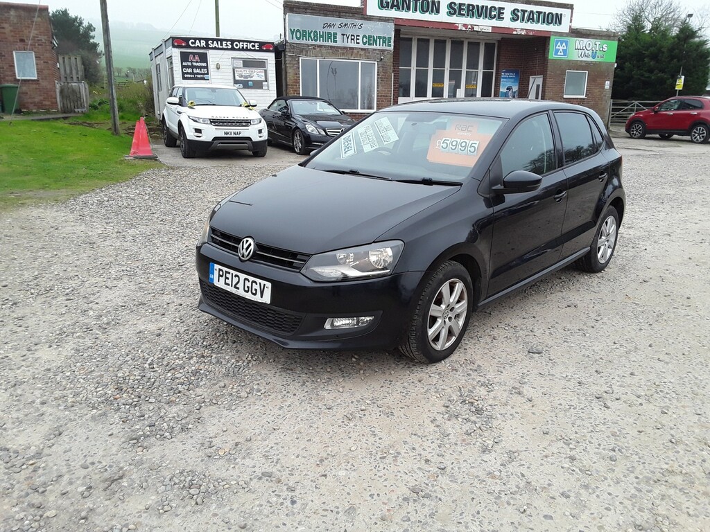 Volkswagen Polo Hatchback 1.2 Tdi Match 2012 Black #3