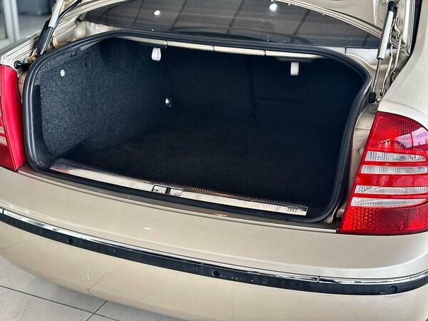 Skoda Superb 1.9 Tdi Pure Drive Elegance Beige #41
