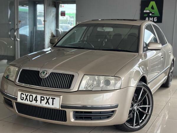 Skoda Superb 1.9 Tdi Pure Drive Elegance Beige #3