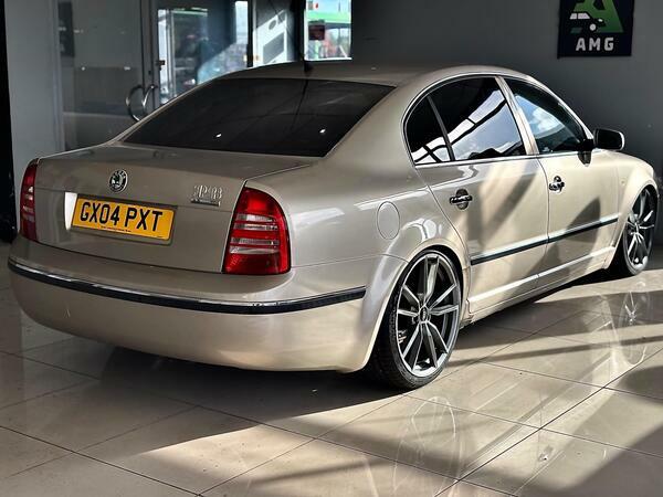 Skoda Superb 1.9 Tdi Pure Drive Elegance Beige #34