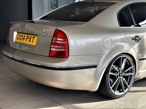 Skoda Superb 1.9 Tdi Pure Drive Elegance Beige #35