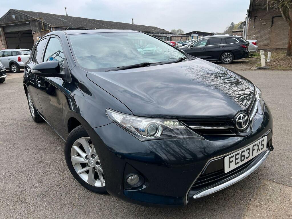 Toyota Auris Hatchback 1.4 D-4d Sport Euro 5 Ss 201363 Grey