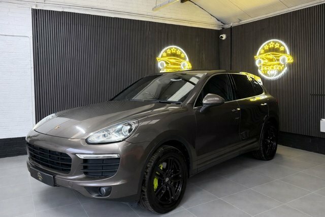 Porsche Cayenne 3.0 V6 E-hybrid S Suv Plug-in Hybrid Ti Brown #3