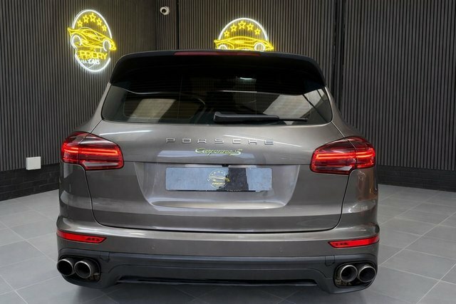 Porsche Cayenne 3.0 V6 E-hybrid S Suv Plug-in Hybrid Ti Brown #5