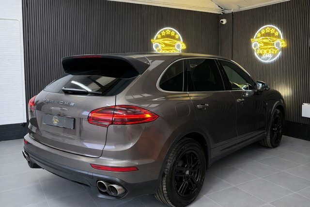 Porsche Cayenne 3.0 V6 E-hybrid S Suv Plug-in Hybrid Ti Brown #6