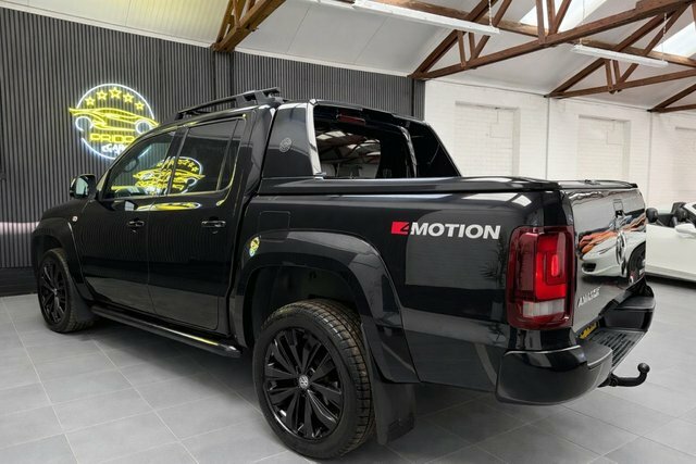 Volkswagen Amarok 3.0 Tdi V6 Aventura Black Edition Pickup Double Ca Black #6