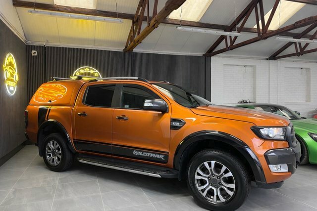 Ford Ranger 3.2 Tdci Wildtrak Pickup Double Cab Aut FG18OKF Orange #2