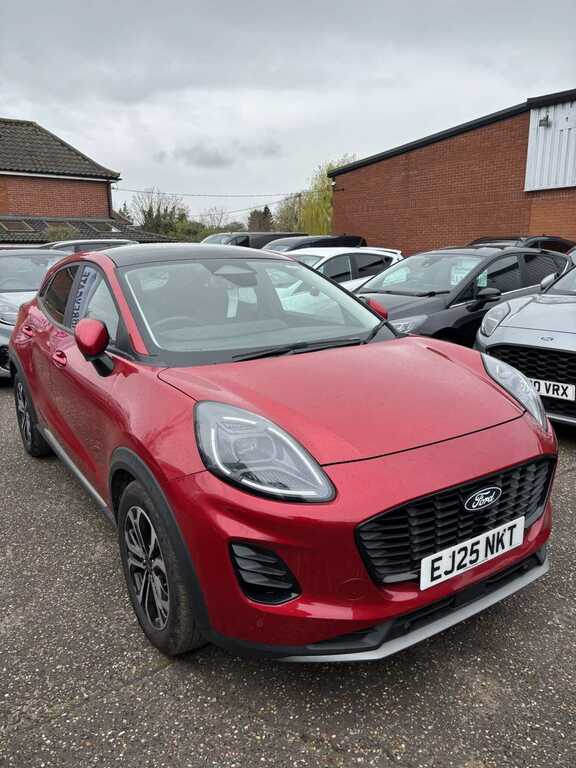 Ford Puma 1.0 125Ps Titanium 6 Speed - 2025 2 Red