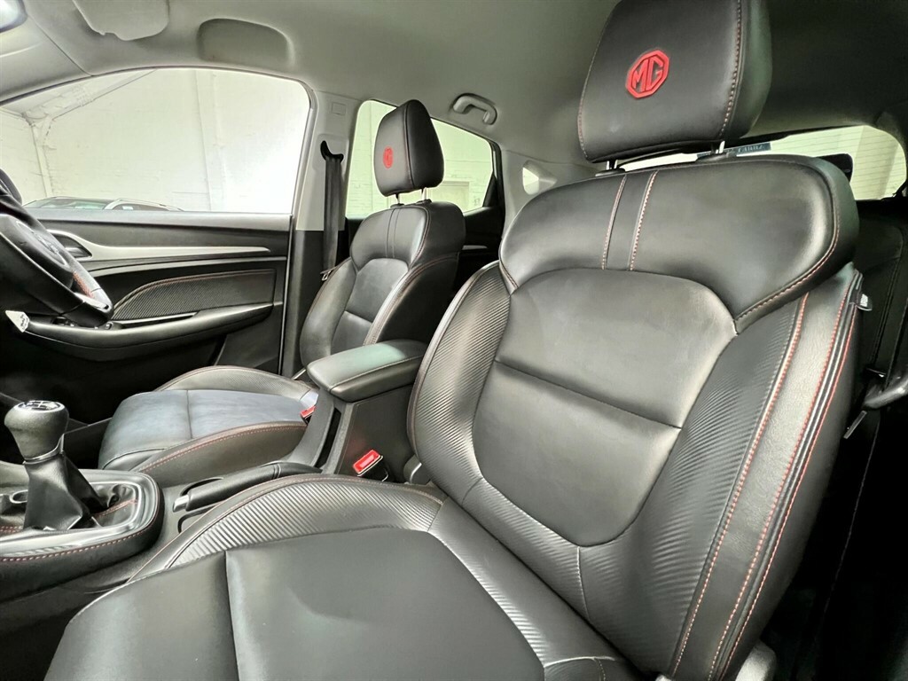 MG ZS 1.5 Vti-tech Exclusive Euro 6 Ss LV23KZL Silver #3