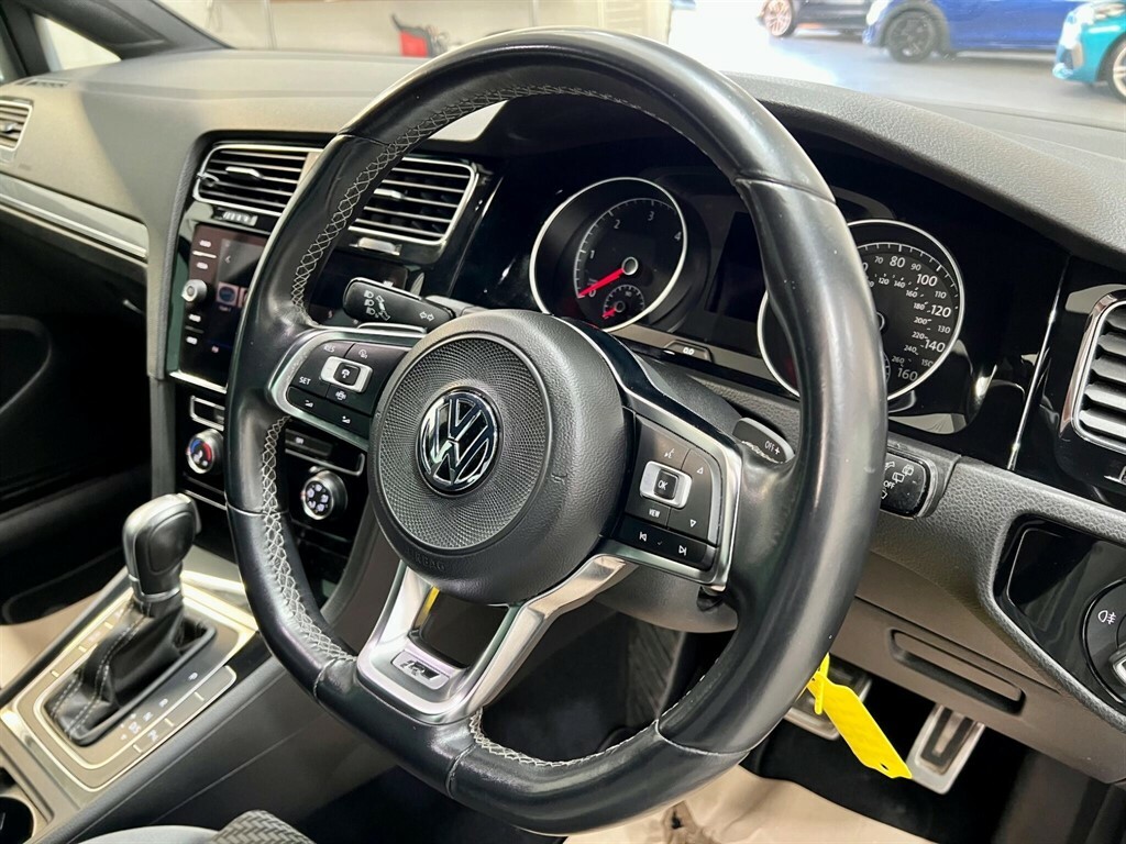 Volkswagen Golf 2.0 Tdi R-line Dsg Euro 6 Ss DH19BDV Black #5
