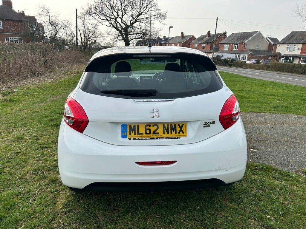 Peugeot 208 1.4L Active ML62NMX White #6