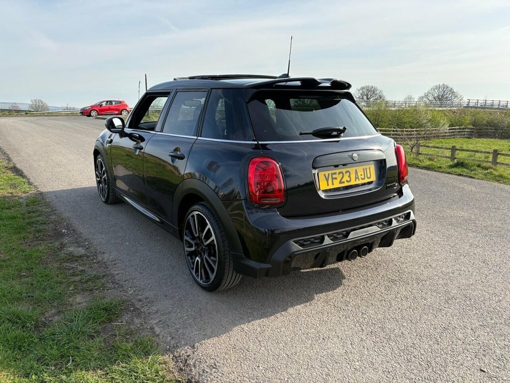 Mini Hatch 2L Cooper S Sport YF23AJU Black #6