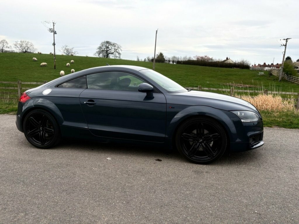Audi TT 2L S Line Grey