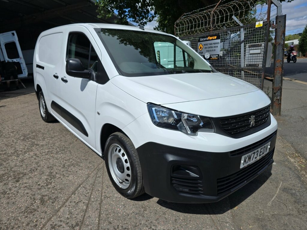 Peugeot Partner 1.5L Professional Premium 6Dr White