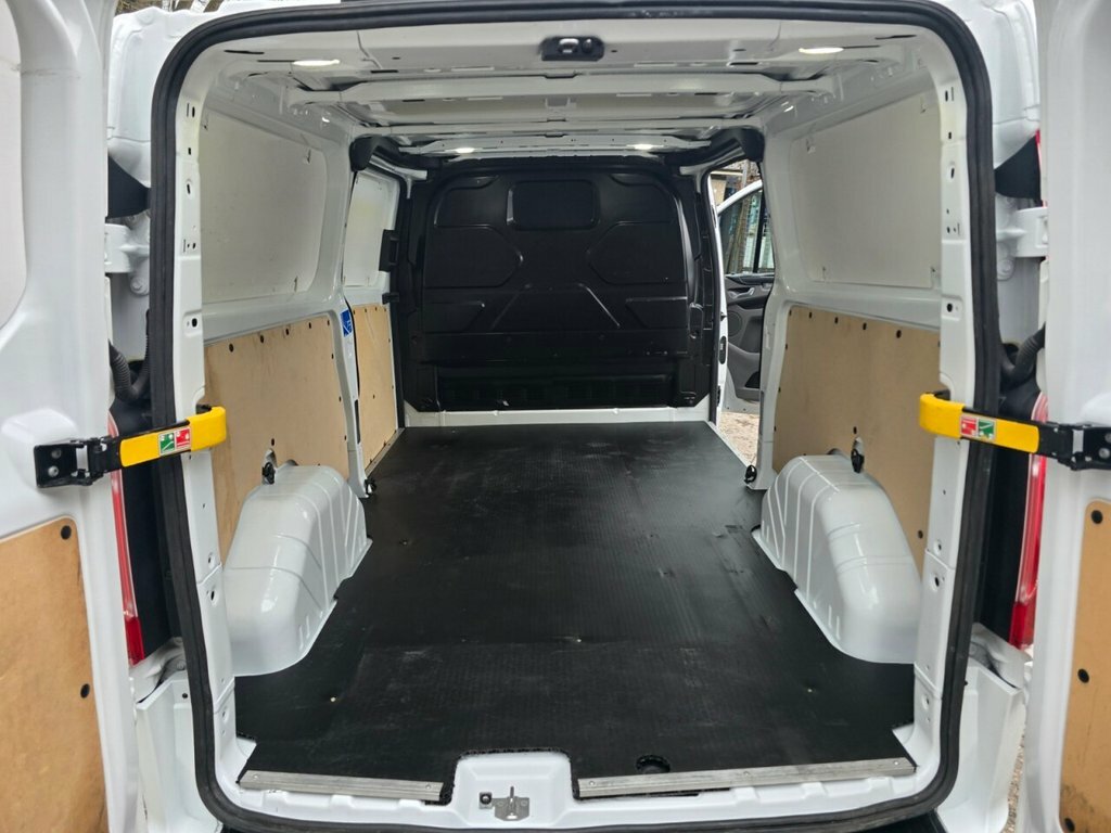 Ford Transit Custom 2L Trend LD20ABF White #3