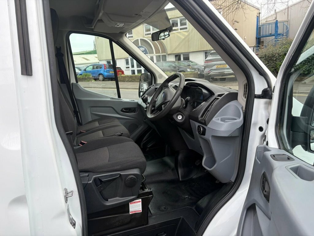 Ford Transit Custom 2L Null FJ19YAW White #2