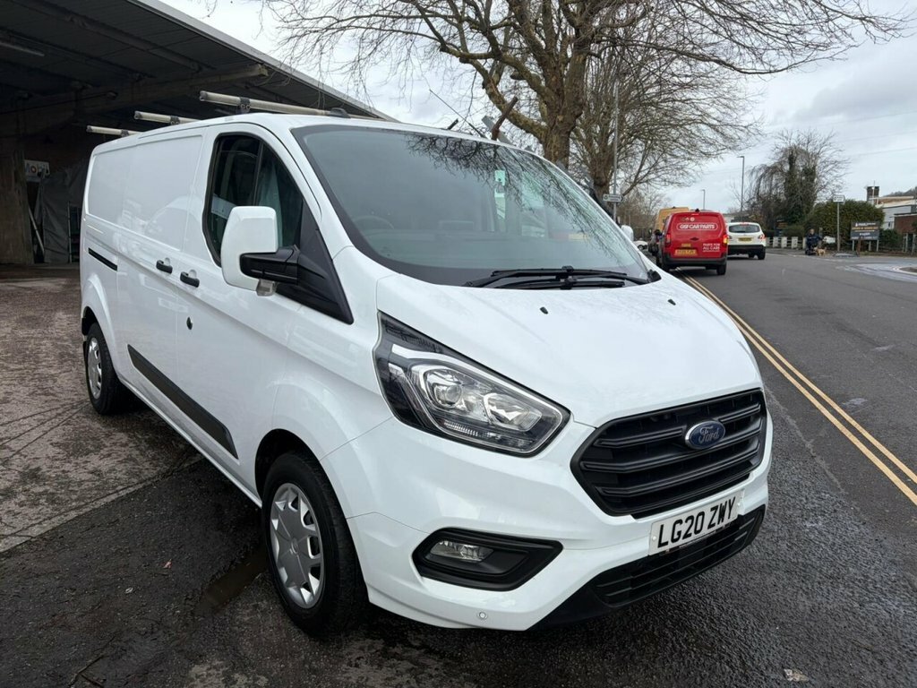 Ford Transit Custom 2L Trend White