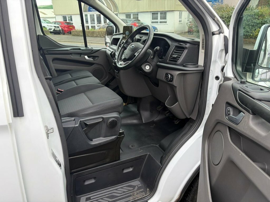 Ford Transit Custom 2L Trend LG20ZWY White #3
