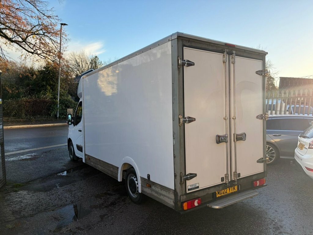 Renault Master 2.3L Business MD22YTK White #3