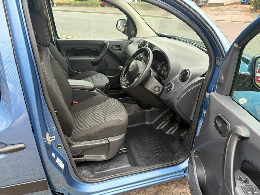 Mercedes-Benz CITAN 1.5L Null 6Dr Blue #2