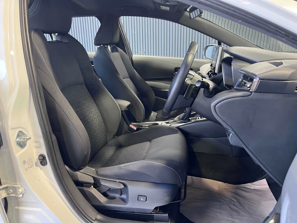 Toyota Corolla Hybrid FP70ODN  #6